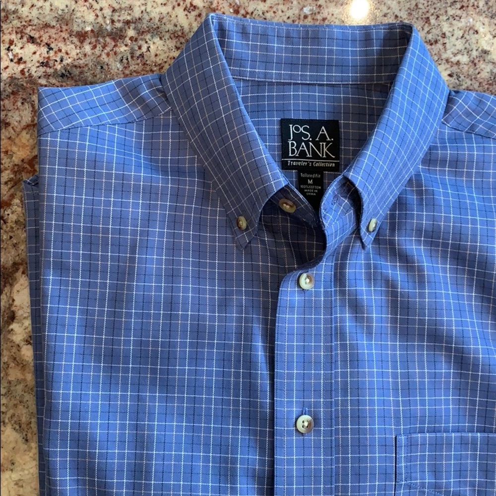 Jos. A Banks Traveler’s Collection, men’s medium